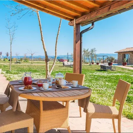 Biologico Diacceroni Farm stay Villamagna (Pisa)
